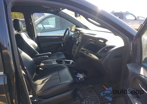 2015 Chrysler Town & Country S from USA, damaged, VIN 2C4RC1HG6FR571657